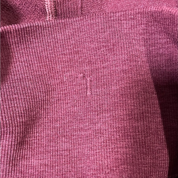 Lululemon Flow And Go Ruched Crop Legging In Mulberry Size 4 EUC - Picture 4 of 4